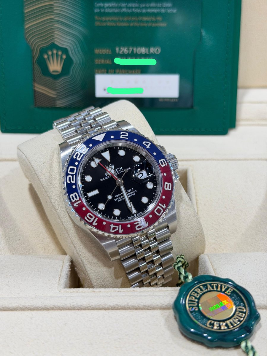 Rolex GMT-Master II "Pepsi" 126710BLRO