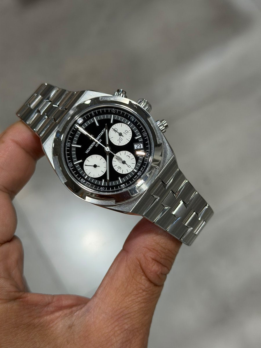 Vacheron Constantin Overseas Chronograph 5520V "Panda"