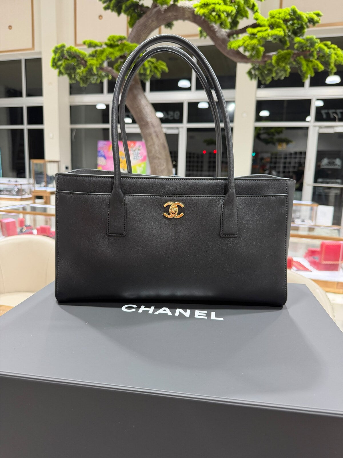 Chanel Small Cerf Shopping Bag, black